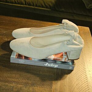 Everlane The Everyday Heel - Velvet Cream